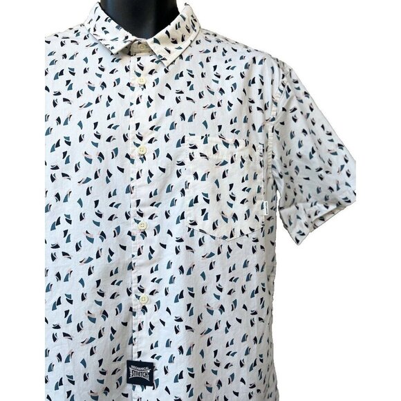 Quiksilver Men's Printed Multicolor Short Sleeve Modern Fit Shirt Size M NWOT - Picture 5 of 13